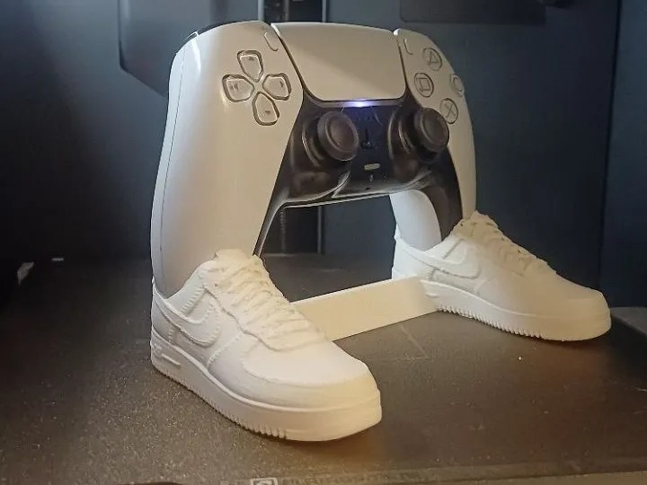 استند دسته بازی اسنیکر | Sneaker Controller Stand